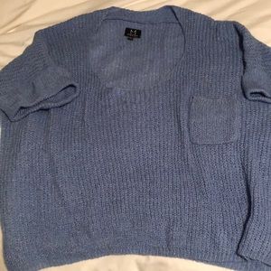 Cute oversized short sleeved light weight sweater